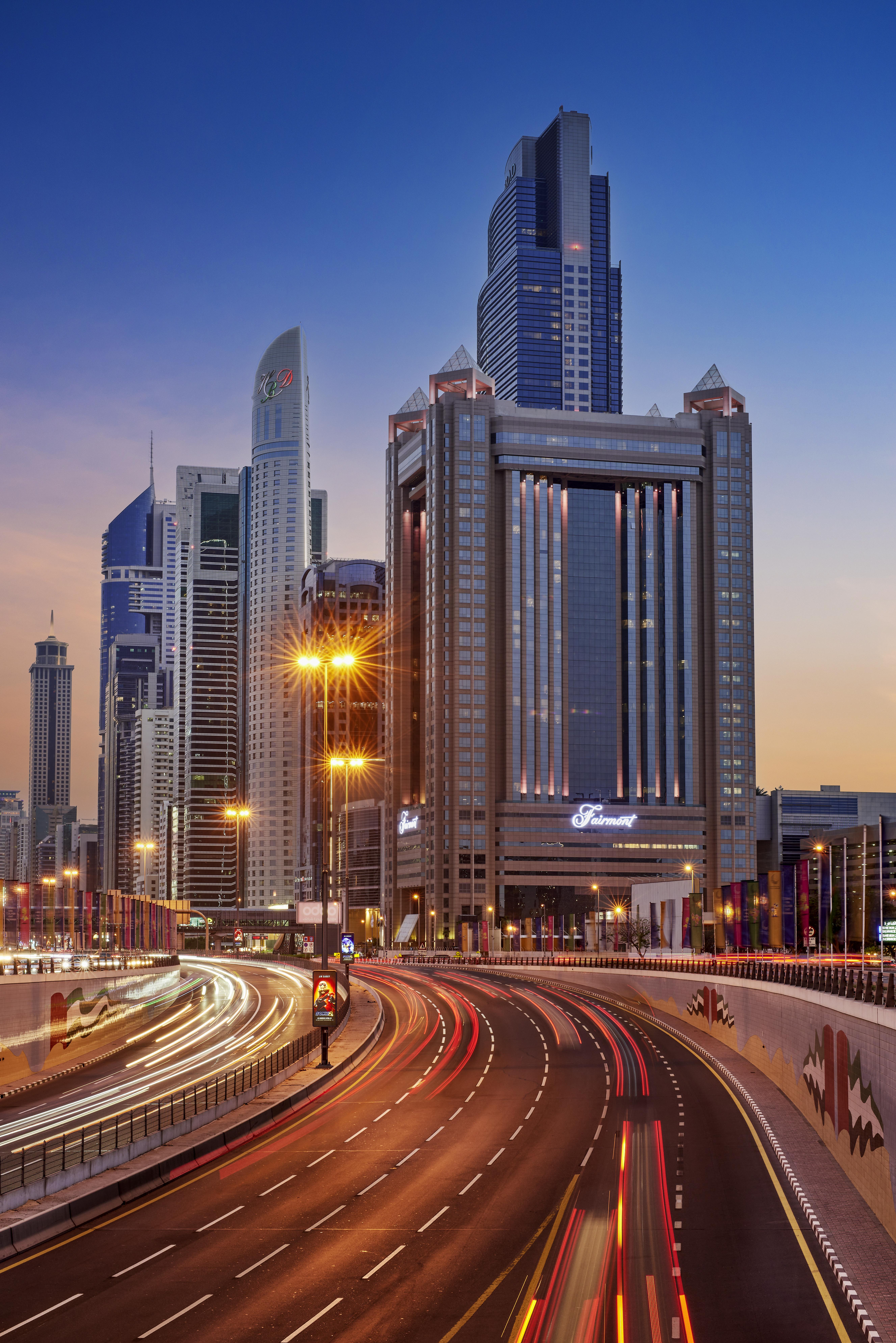 Hotel Fairmont Dubaj Zewnętrze zdjęcie The Fairmont Hotel in Dubai